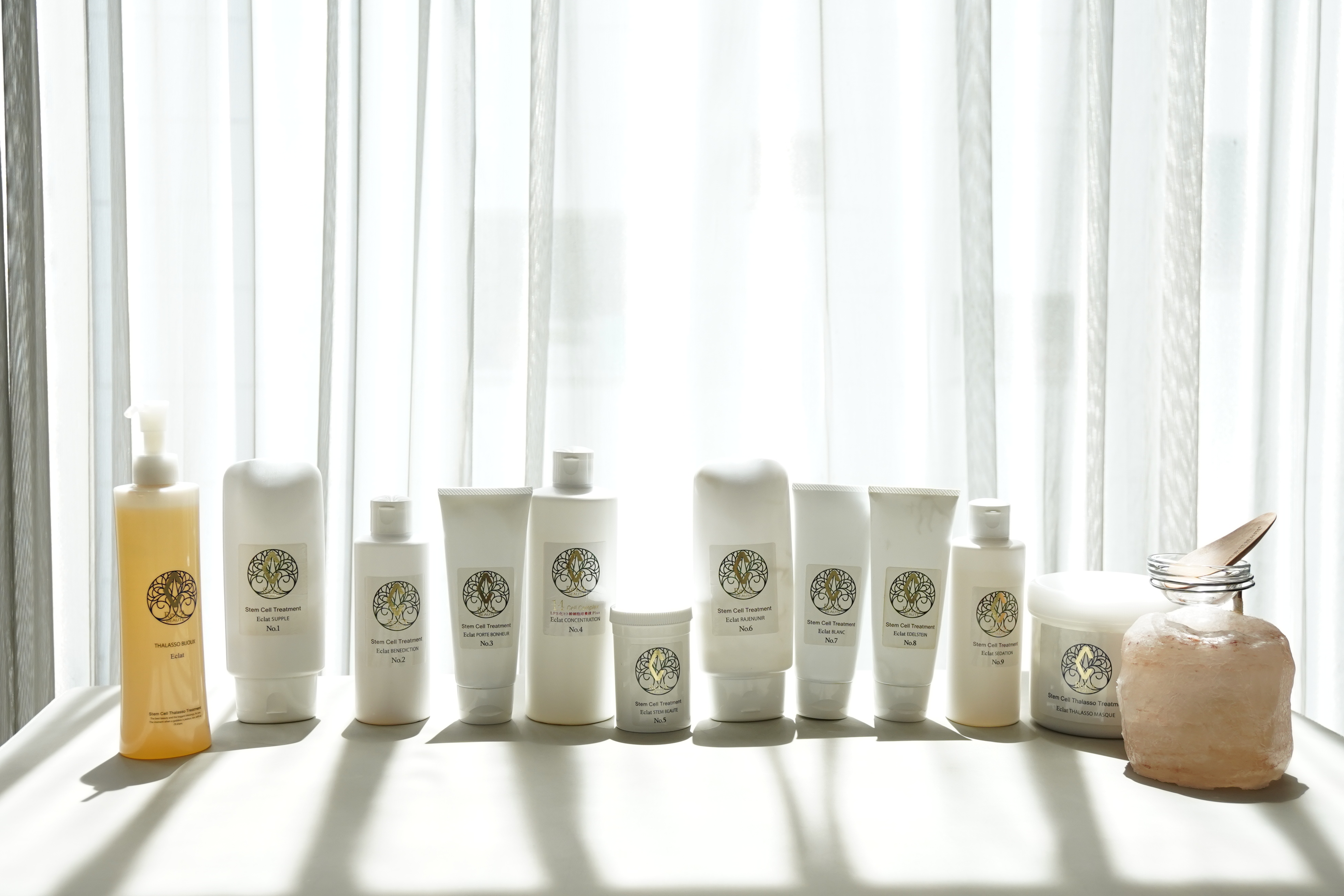 究極のリバースエイジングケア「リアボーテ」の家庭用化粧品